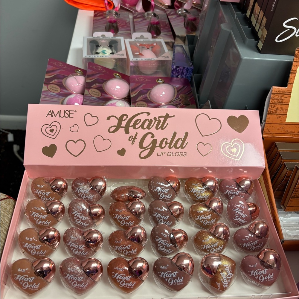 Muse Heart of Gold Lip Gloss Set - Pink and Gold